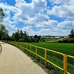 Mieszkanie Nad Jeziorem Lejlighed *