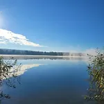 Lägenhet Mieszkanie Nad Jeziorem